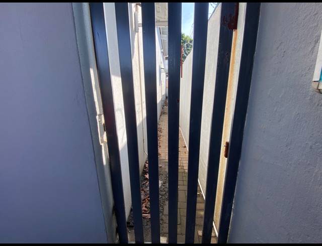 1,000M² BUSINESS CENTRE TO LET IN RUSTENBURG CENTRAL